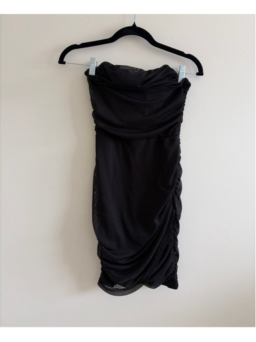 Women's Black Strapless Ruched Mini Dress XS - Picture 1 of 2